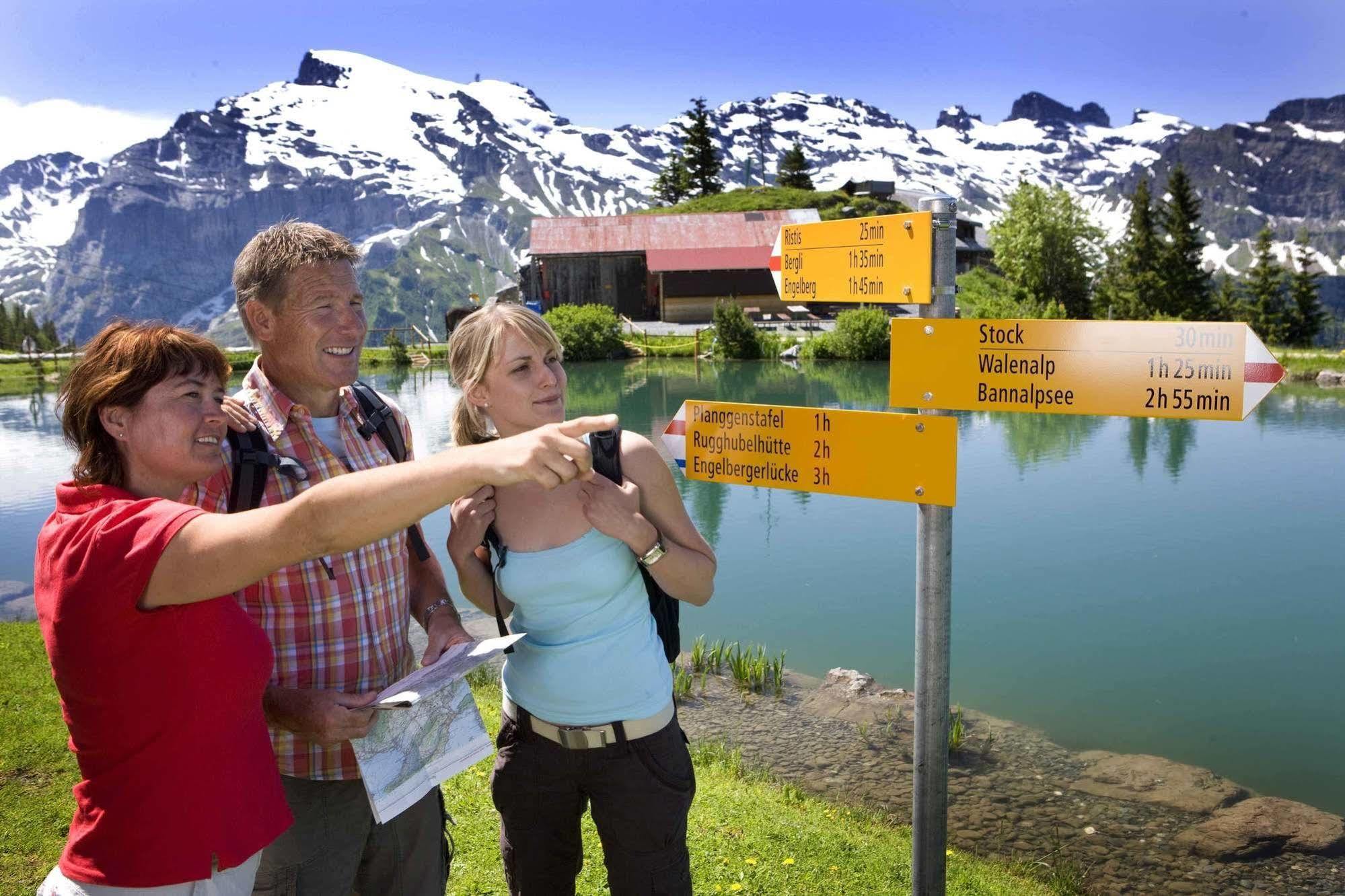 Berglodge Restaurant Ristis Engelberg Exteriör bild