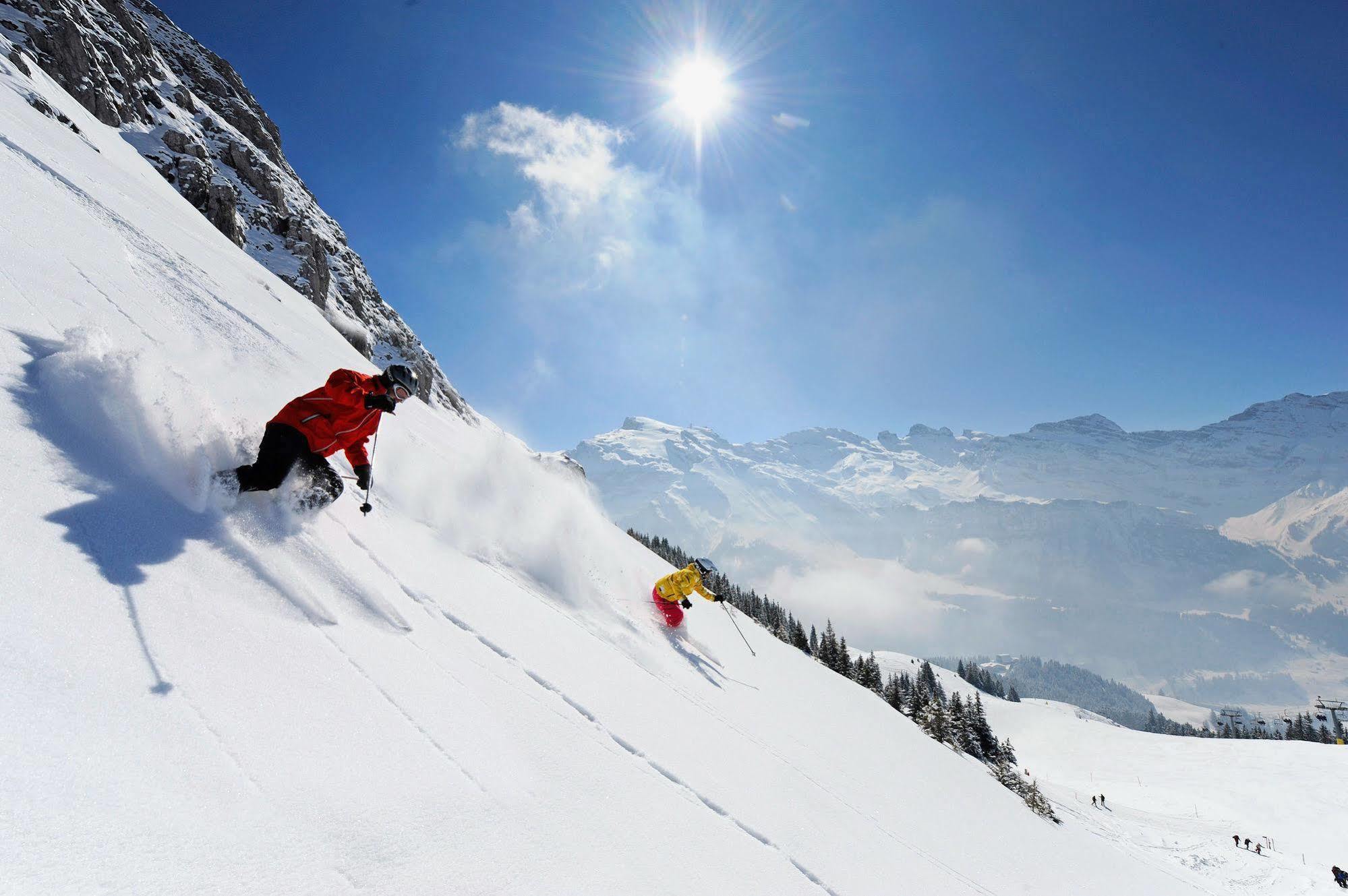 Berglodge Restaurant Ristis Engelberg Exteriör bild